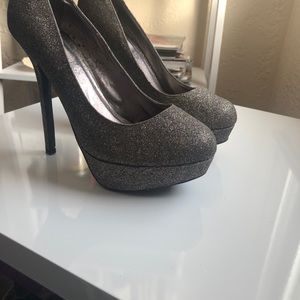 Steve Madden Multicolor Glitter heels